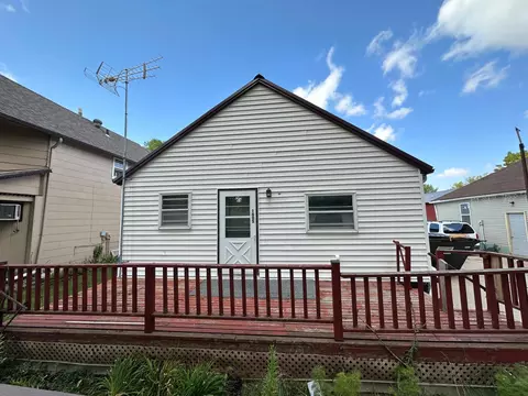 1605 Okabena St, Worthington, MN 56187