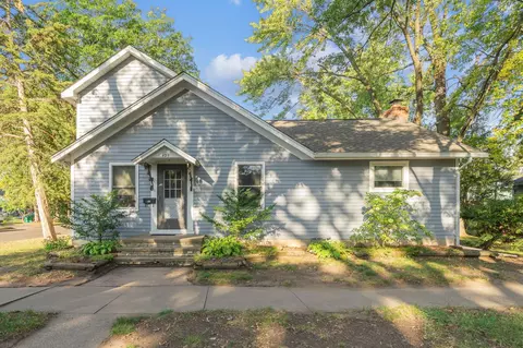 403 4th St N, North Hudson, WI 54016