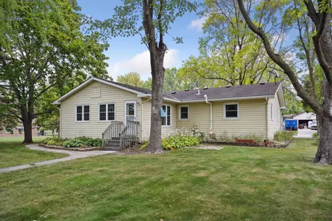 715 12th Ave, Howard Lake, MN 55349