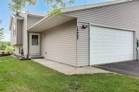 14903 Glenbrook Ave N, Hugo, MN 55038