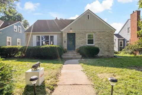 4135 Abbott Ave N, Robbinsdale, MN 55422