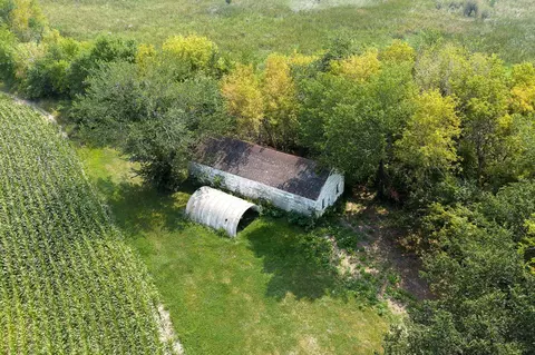 15812 Shieldsville Blvd, Faribault, MN 55021 photo 5