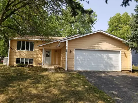 14301 Aspen Ave NE, Prior Lake, MN 55372
