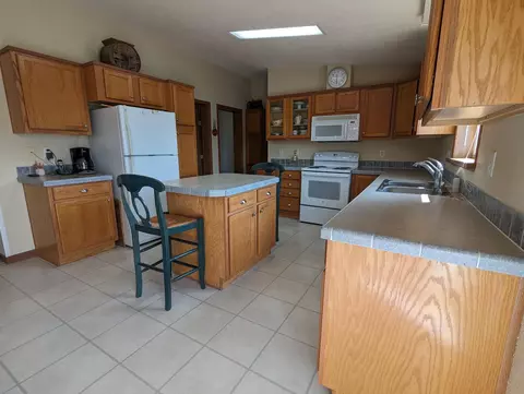 Kitchen - 11319 120th St, Hoffman, MN 56339 photo 5 of 8