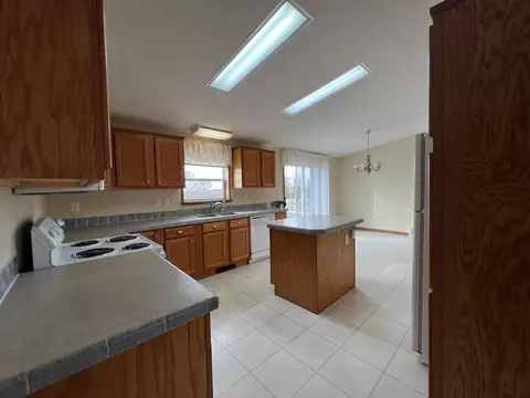 Kitchen - 11319 120th St, Hoffman, MN 56339 photo 3 of 8