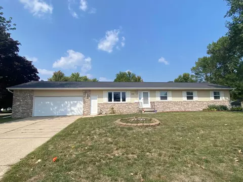 910 Havana Rd, Owatonna, MN 55060