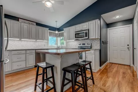 604 Prospect Cir, Marshall, MN 56258 photo 15