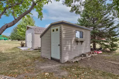 604 Prospect Cir, Marshall, MN 56258 photo 55