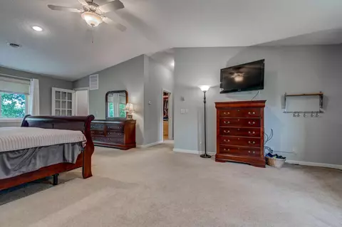 604 Prospect Cir, Marshall, MN 56258 photo 32