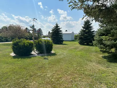 207 S Maple St, Tyler, MN 56178 photo 10