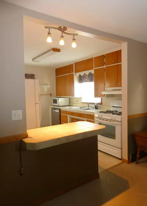1145 Lakeview Ave, Windom, MN 56101 photo 8