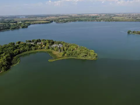 700 Kings Dr, Willmar, MN 56201 photo 6