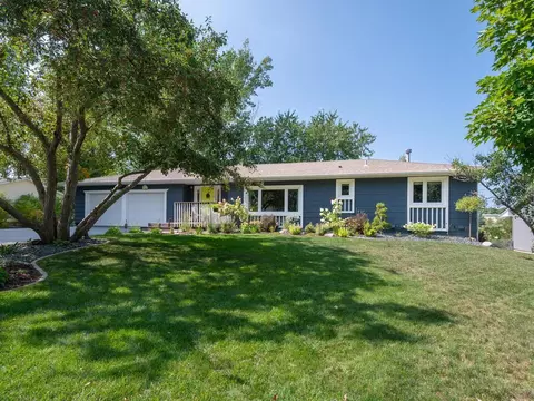 221 Jackson Ave NW, Watertown, MN 55388