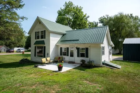 n6193 South Oak Street, Arkansaw, WI 54721