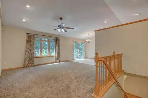 400 Genesis Ave, Marshall, MN 56258 photo 11
