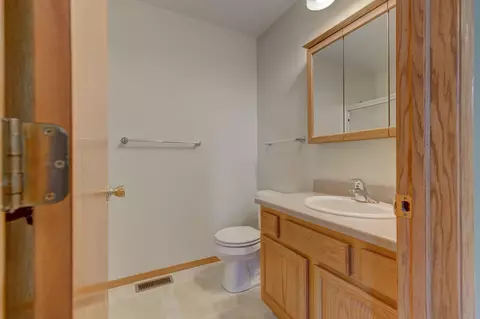400 Genesis Ave, Marshall, MN 56258 photo 26