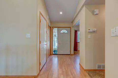 400 Genesis Ave, Marshall, MN 56258 photo 9