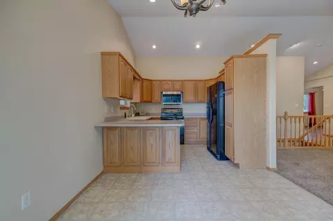 400 Genesis Ave, Marshall, MN 56258 photo 19
