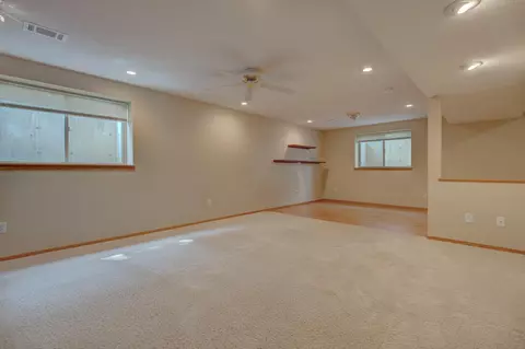 400 Genesis Ave, Marshall, MN 56258 photo 37
