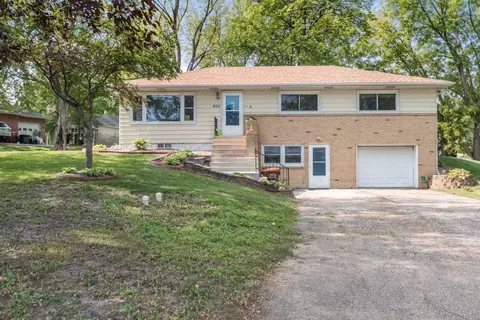 805 5th Ave, Howard Lake, MN 55349