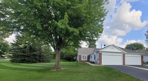 762 Lake Ridge Dr, Woodbury, MN 55129