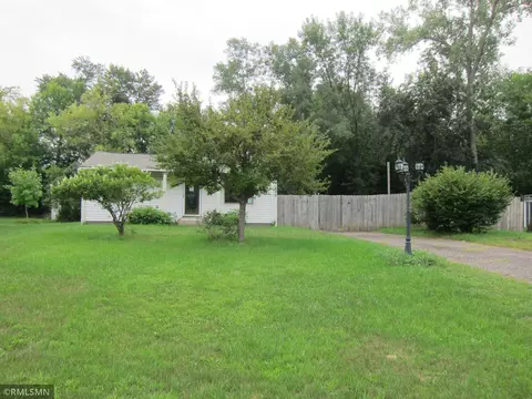 1889 Graydon Ave, Brainerd, MN 56401 photo 2
