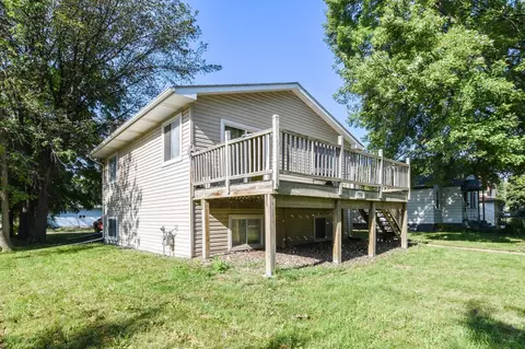 216 Pine St, Saint Peter, MN 56082 photo 3