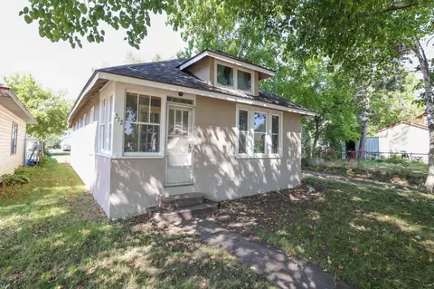 212 Winona Ave, Ironton, MN 56455