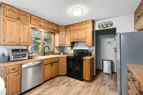 11590 Birchcrest Dr, Brainerd, MN 56401 photo 5