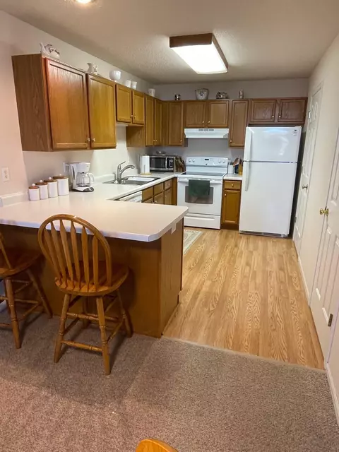 11035 57th St NE, Albertville, MN 55301