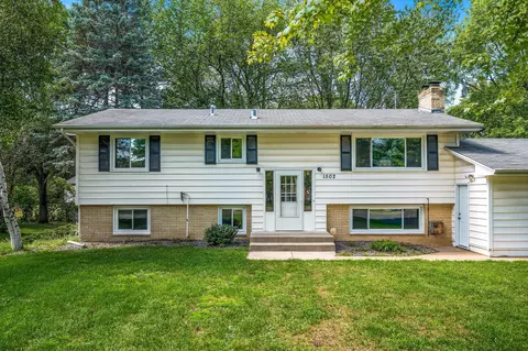 1502 Quebec Ave N, Champlin, MN 55316 photo 3