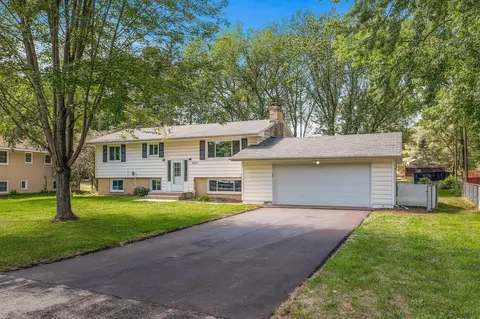 1502 Quebec Ave N, Champlin, MN 55316 photo 2