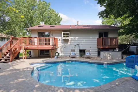 7041 Crest Dr, Maple Grove, MN 55311 photo 36
