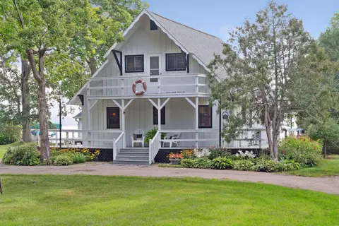 2894 Lindgren Ln, Independence, MN 55359