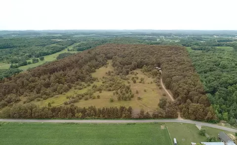 45 N Acres N Martin Dr, Eau Claire, WI 54770