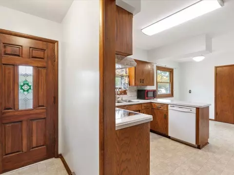 709 SW 4th St, Brainerd, MN 56401 photo 12
