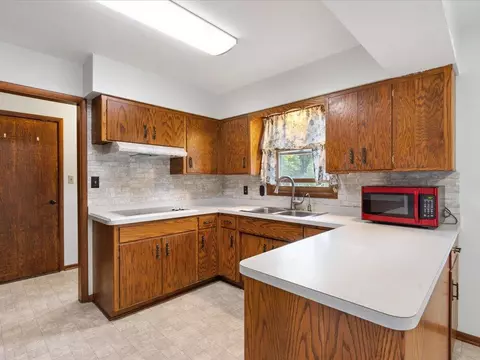 709 SW 4th St, Brainerd, MN 56401 photo 10