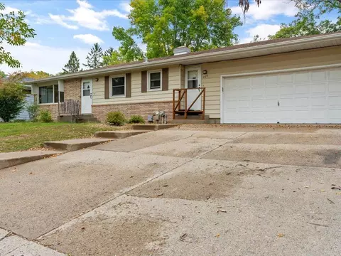 709 SW 4th St, Brainerd, MN 56401 photo 3