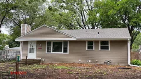 5521 Girard Ave N, Brooklyn Center, MN 55430