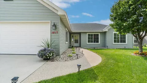 1817 Olena Ave SE, Willmar, MN 56201