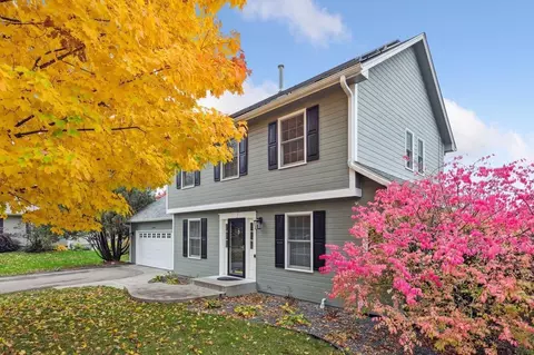 6696 Wakefield Dr, Eden Prairie, MN 55346
