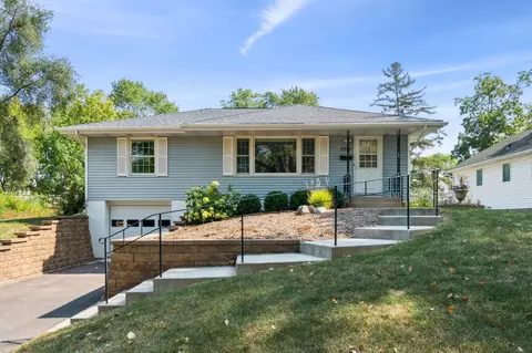 3201 Blackstone Ave, Saint Louis Park, MN 55416