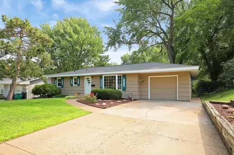 1643 Edgewood Ave S, Saint Louis Park, MN 55426