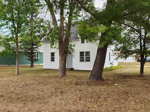 611 2nd St E, Park Rapids, MN 56470 photo 12