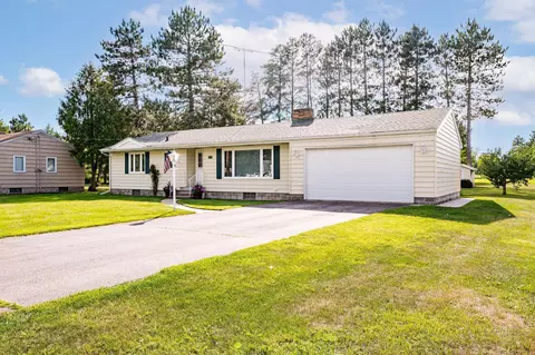 31301 Fillmore St, Pengilly, MN 55775