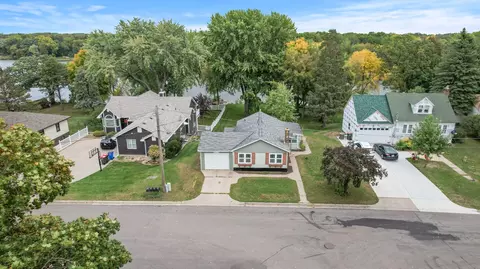 801 W River St, Monticello, MN 55362