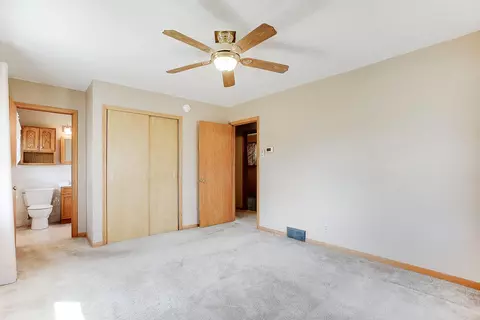 809 E 94th St, Bloomington, MN 55420 photo 11