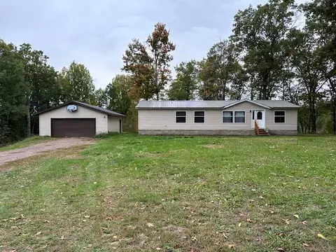 w5445 Yellowsands Drive, Spooner, WI 54801