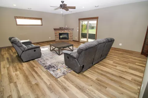 306 15th St N, Cold Spring, MN 56320 photo 17