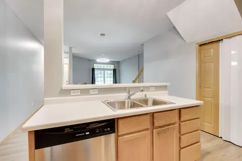 3804 Vermilion Ct S, Eagan, MN 55122 photo 14